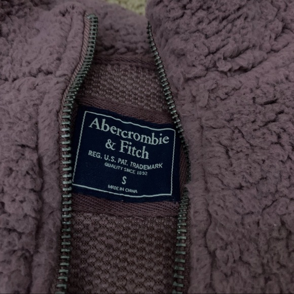 Abercrombie Sherpa Quarter Zip Pullover Hoodie - Picture 6 of 6